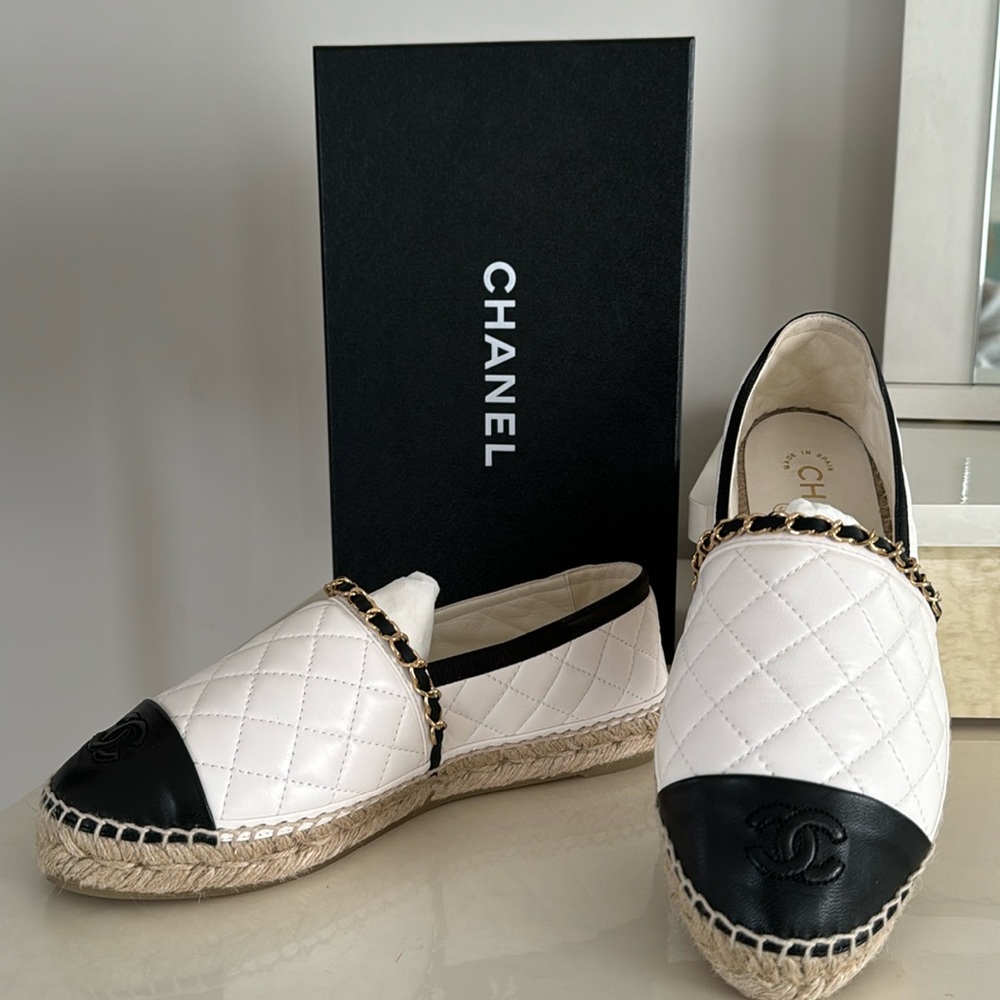 Authentic CHANEL quilted espadrilles - size 38